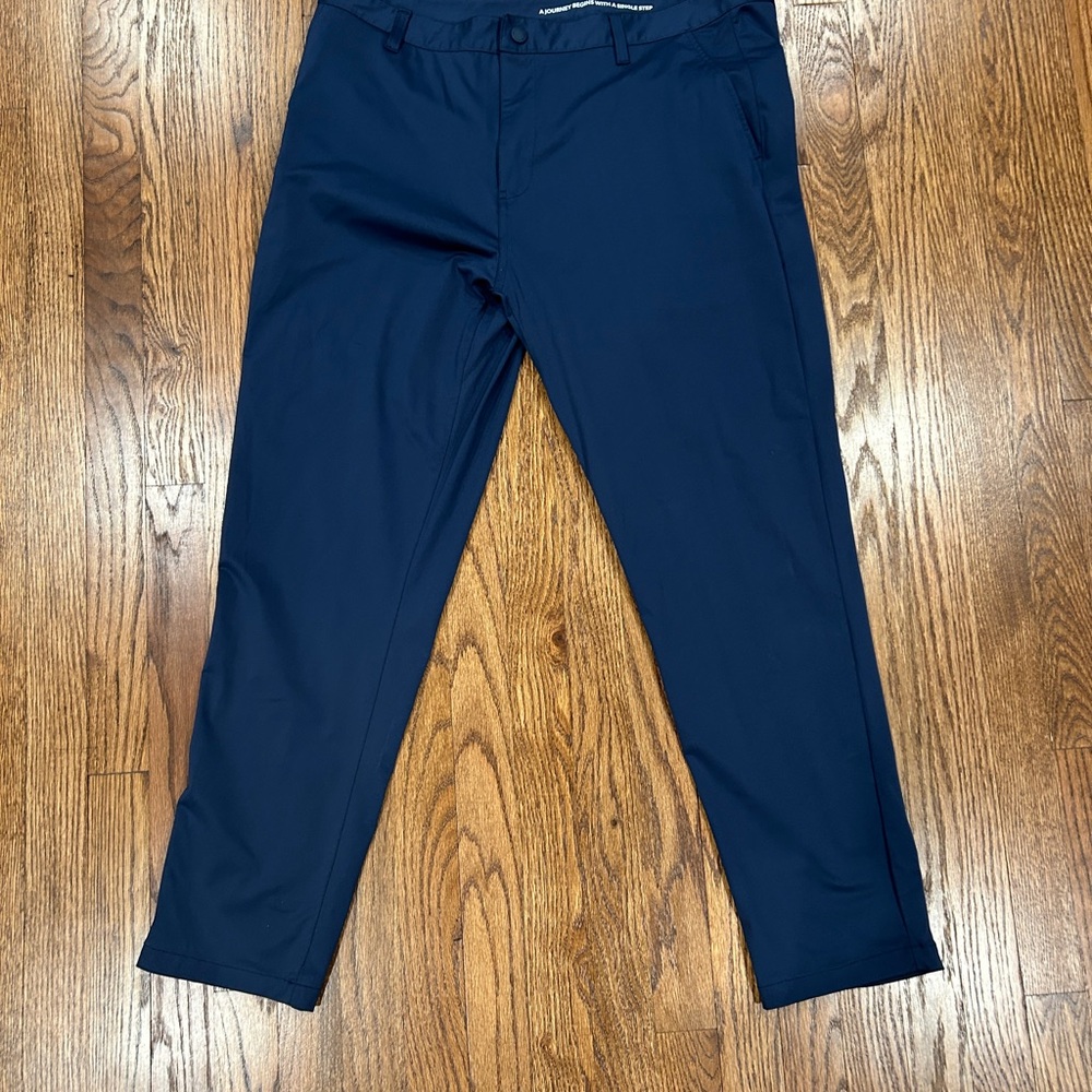 Rhone Men's Navy commuter slim size 38